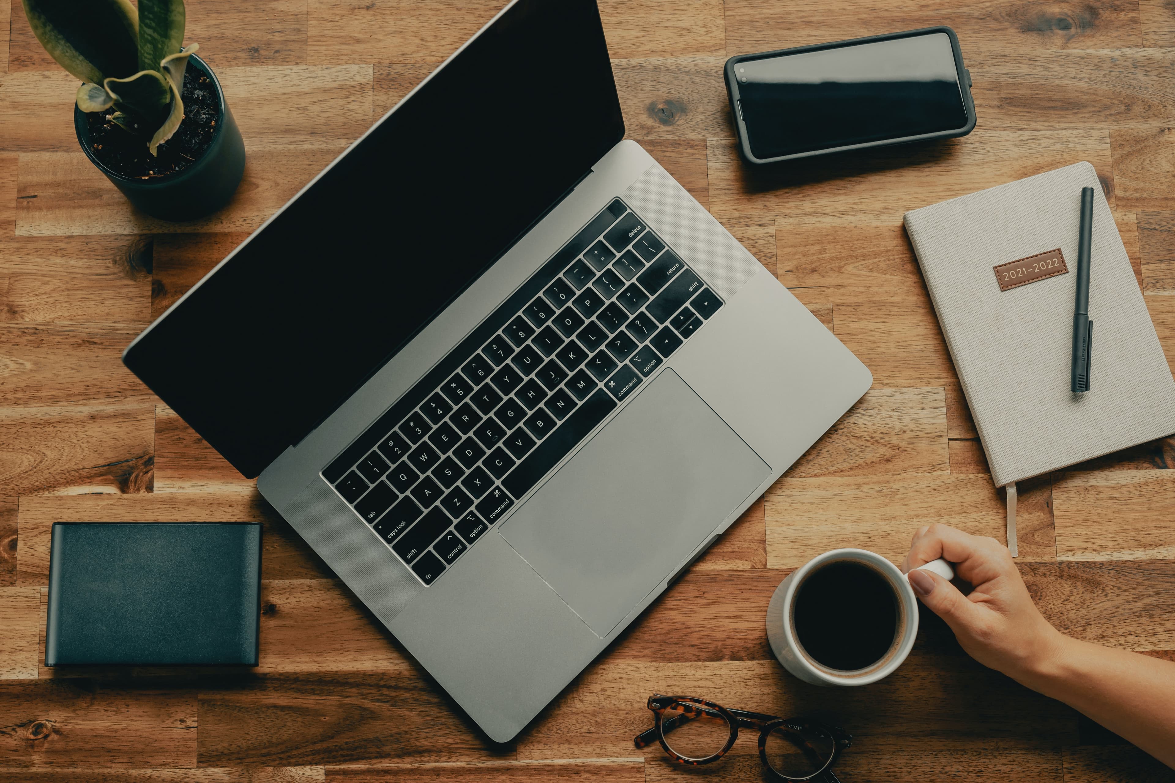 Empower Work: Unum's Comprehensive Hub for Employee and Employer Support in Financial, Emotional, and Physical Well-being