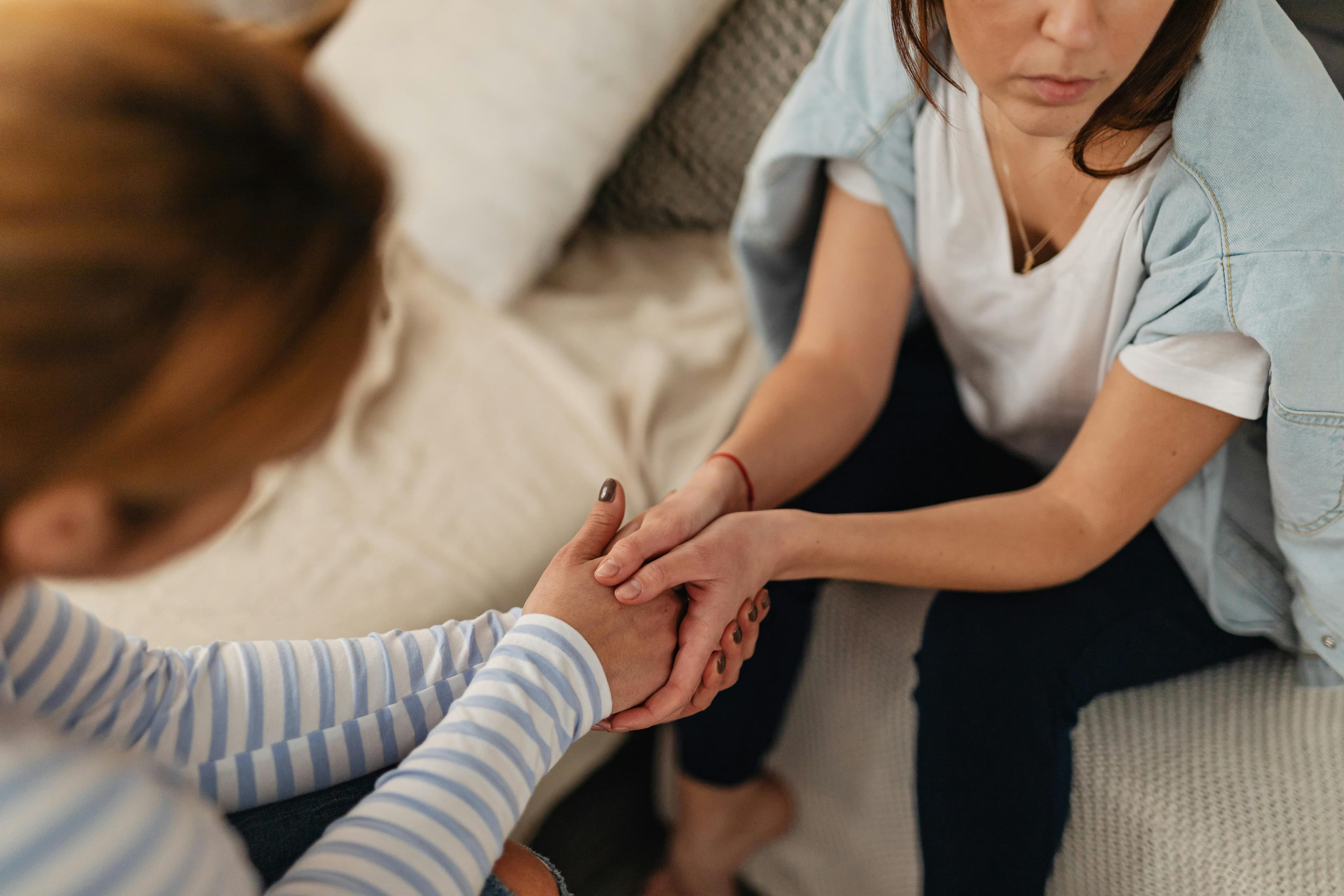 How to Support Someone with Cancer: A Practical Guide
